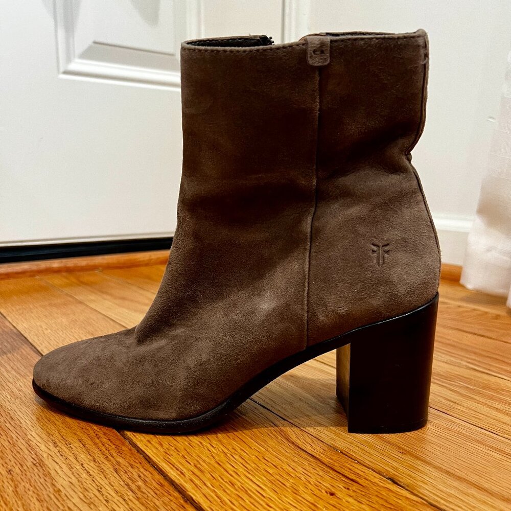 Frye Chocolate Brown Suede Booties, Rounded Toe, 2.5" Heel – Size 7.5